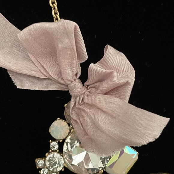 NWT J. Crew Clear Crystal Aurora Borealis Lavender Ribbon Statement Necklace 18" - Picture 5 of 7